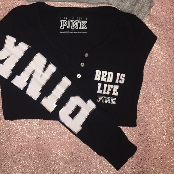 Victoria's Secret Pink Thermal Shirts Size Small - Picture 2 of 4